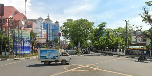 1. Simpang Empat Mentari