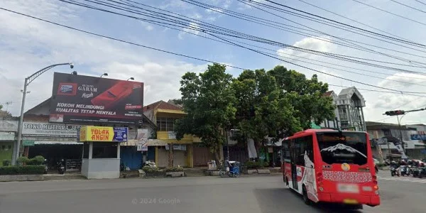 1. Simpang Sawangan