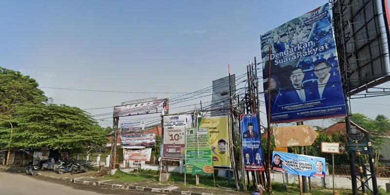 2. Simpang Kalitanjung