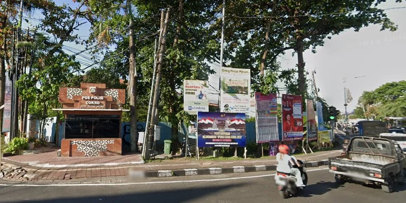 3. Pos Polisi Simpang Cokroaminoto