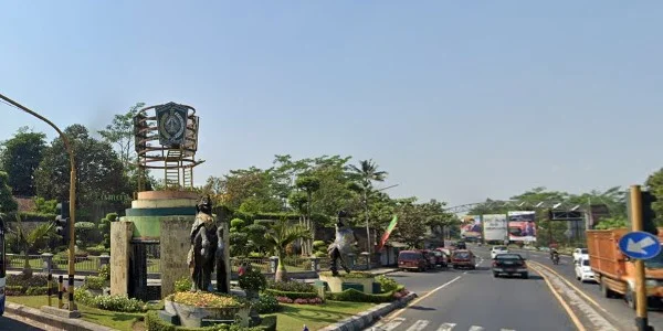 3. Simpang Patung Kuda