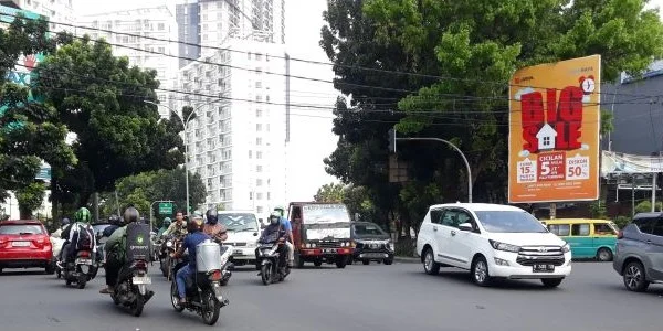 4. Perempatan Taman Belimbing