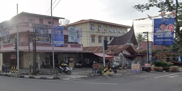 4. Simpang Jirek