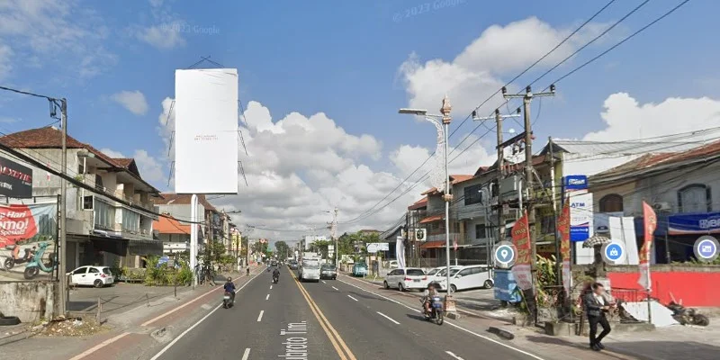 7. Depan Bank BRI Gatot Subroto