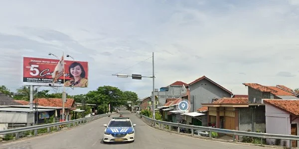 1. Bunderan Kebondalem