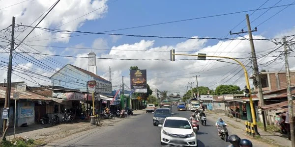 1. Kawasan Lampu Merah Kopang