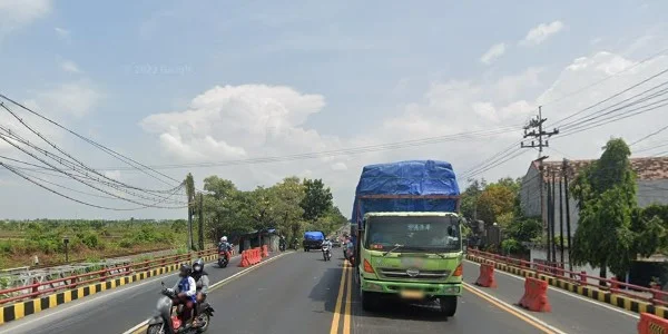 11. Sekitar Jembatan Ngaglik