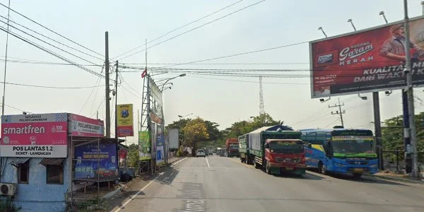 13. Pos Lantas Dekat Polres