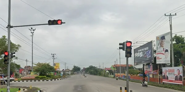 5. Simpang Pos Polisi Penggung