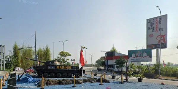 6. Depan Rumah Dinas Walikota