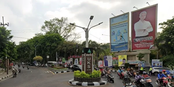 7. Simpang Tugu UKS Keplaksari