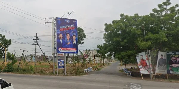 9. Perempatan Terminal Lama