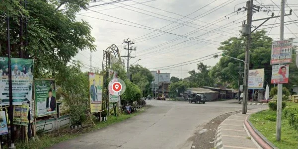 3. Pertigaan Probolinggo Paiton