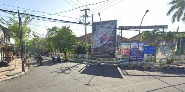 5. Perempatan Pegadaian Pamekasan