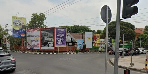 5. Pertigaan Terminal Baru Pasuruan