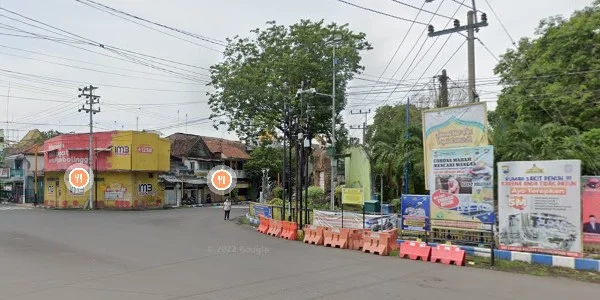 6. Simpang Pos Polisi Brak