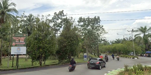 8. Kawasan Monumen Universitas Tanjungpura