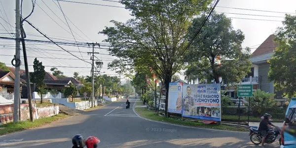 2. Pertigaan Patrol Kadipaten