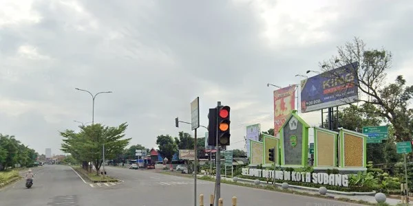 4. Simpang Tol Subang