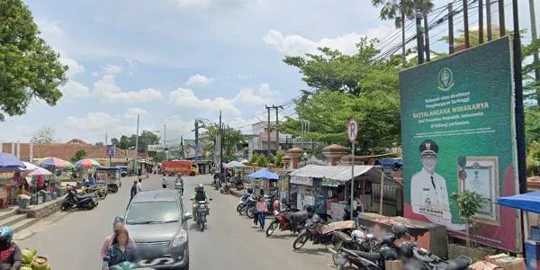 5. Kawasan Alun-alun Singaparna