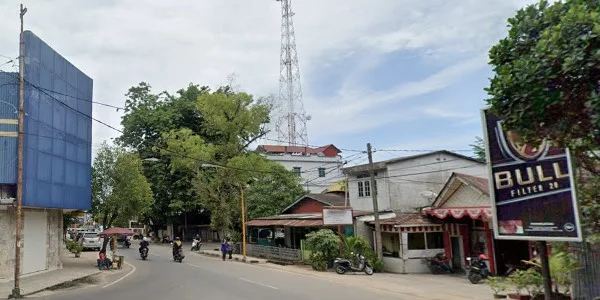 6. Perempatan Muncul