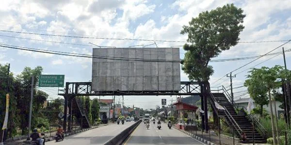 7. JPO Depan Auditorium STT Abdiel