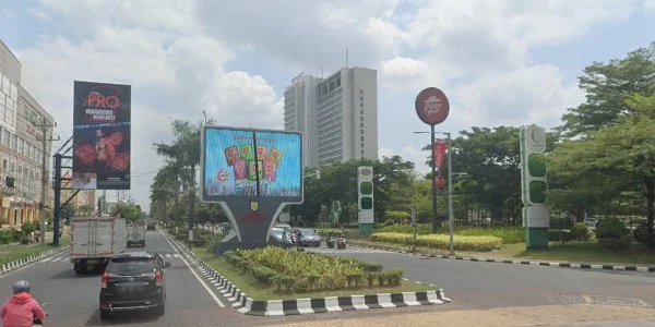 8. Kawasan Taman Setabelan