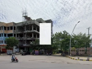 Jalan Monumen tirosa