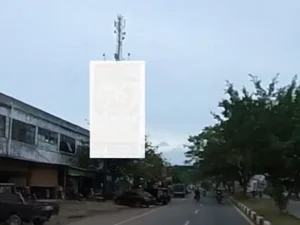 Depan Swalayan Lambaro