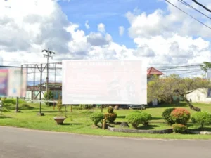 Jalan Taman Kota Putussibau