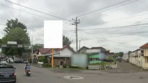 1. Jl. Lawu