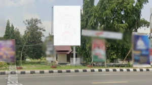 3. Jl. Ngantru - Srengat