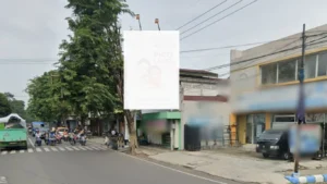 5. Jl. Merdeka