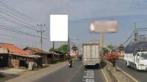 6. Jl. Gajah Mada Bar.