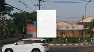 6. Jl. Pantai Teleng Ria