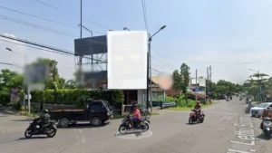 7. JL. Lettu Suyitno