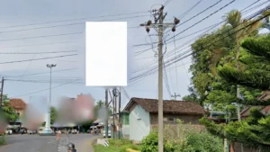 8. Jl. Raya Mojogedang-Batujamus