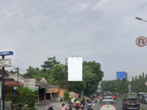 Jalan Ring Road Utara