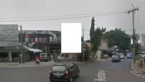 2. Jl. Puri Kembangan