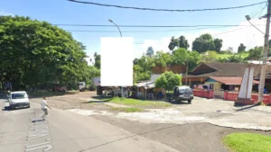 2. Jl. Wolter Monginsidi