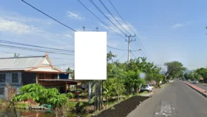 4. Jl. Maros-Pangkajene