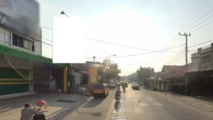 4. Jl. Poros Ulumanda