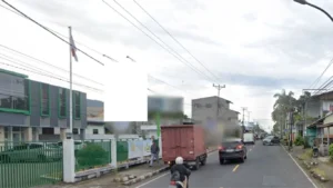 8. Jl. Raya Kakaskasen 