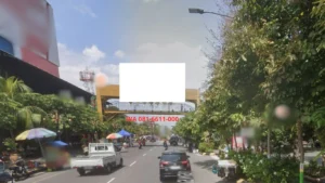 1. SEWA VIDEOTRON MADIUN Jl. Pahlawan