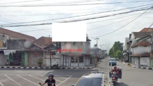3. SEWA VIDEOTRON MOJOKERTO Jl. Bhayangkara