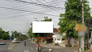 5. SEWA VIDEOTRON MADIUN RTH Taman Kartini