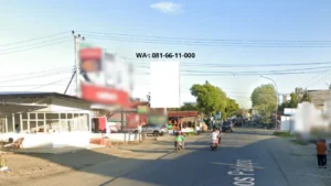 3.  Jl. Poros Palopo ( Baliho )