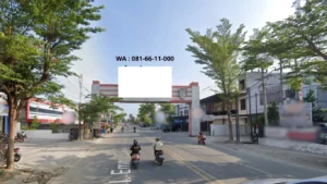 4. Jl. Emmy Saelan ( Billboard )