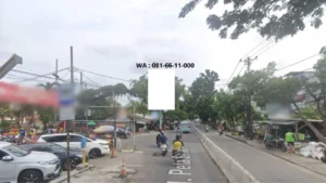 4.  Jl. Peta Selatan ( Baliho )