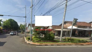 4. Jl. Sultan Iskandar Mud ( Billboard )